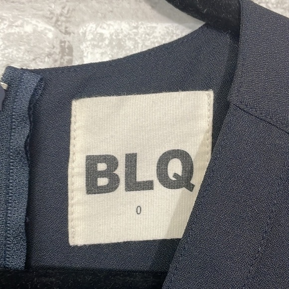 BLQ Pleated Navy Romper - Picture 7 of 11